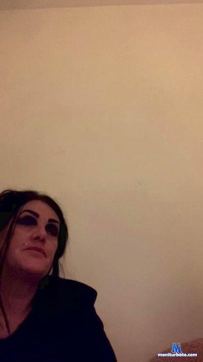 Squaddieandbabs cam4 straight performer from United Kingdom of Great Britain & Northern Ireland  