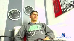 ChristLow29 cam4 live cam performer profile