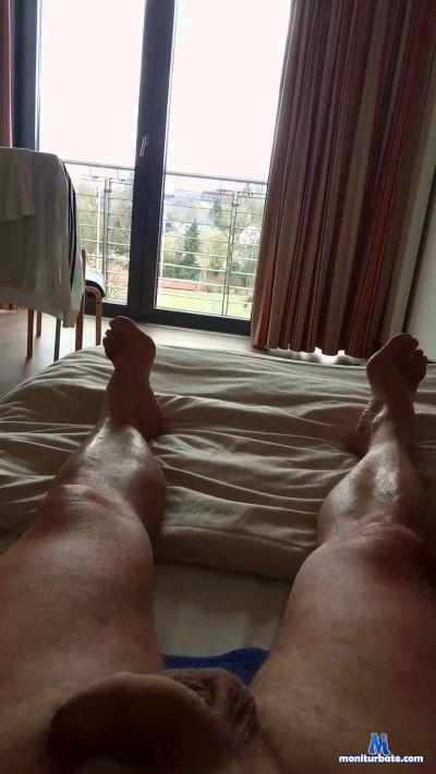 sirhb_hot cam4 bicurious performer from Federal Republic of Germany  