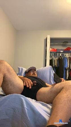 HughJanis cam4 live cam performer profile