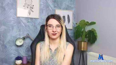 LindsayXHOT cam4 straight performer from United Kingdom of Great Britain & Northern Ireland glasses cbt joi cei cuckold blonde 