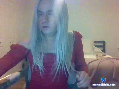 Marianalinge40 cam4 bisexual performer from United States of America rollthedice 
