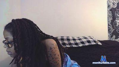 GvddessH1 cam4 bisexual performer from United States of America striptease smoke femdom 