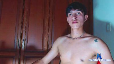 Rowanbig23 cam4 bisexual performer from Republic of Colombia  
