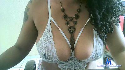Venus34255 cam4 straight performer from Republic of Italy C2C pee ass pussy masturbation 