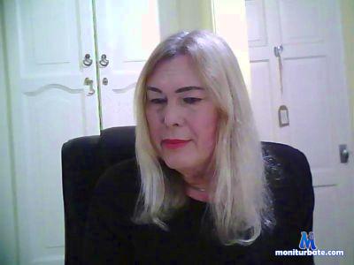 tamsinx cam4 bisexual performer from United Kingdom of Great Britain & Northern Ireland  