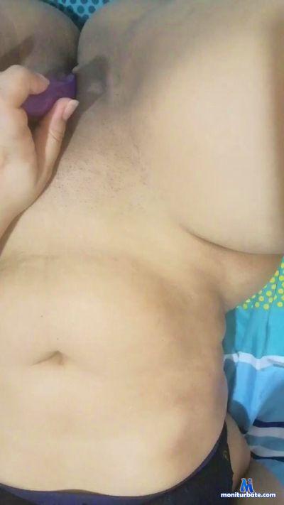 kheira_cum cam4 bicurious performer from United States of America anal ass pussy cum pee squirt 