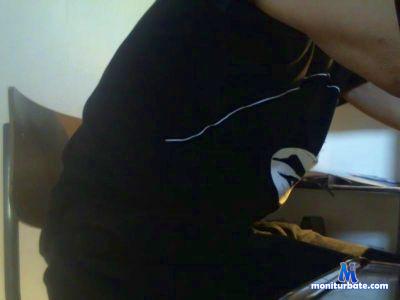 penisu09871 cam4 bicurious performer from Japan  