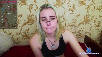 EvelineLemy cam4 straight performer from French Republic c4exclusives feet spanking ass pussy cute striptease 