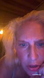 ChellyBean18 cam4 livecam show performer room profile