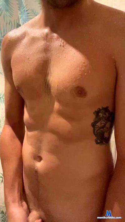 RoadToHeaven cam4 straight performer from United States of America  
