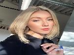 BeatrixAxtell cam4 livecam show performer room profile