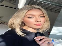 BeatrixAxtell cam4 live cam performer profile