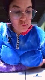 Tiini cam4 livecam show performer room profile