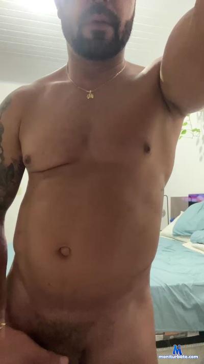 LeoGomeess cam4 bisexual performer from Federative Republic of Brazil  