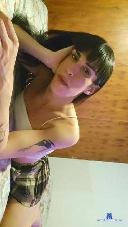 lalucer0 cam4 live cam performer profile