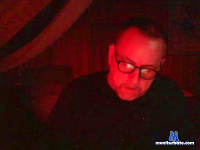 chonchon78 cam4 gay performer from French Republic  