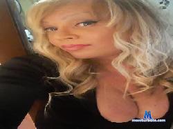 claudiatrans5 cam4 live cam performer profile