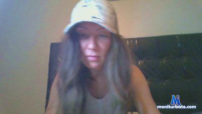 moonlace cam4 straight performer from United States of America  