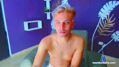 Jean_stevens cam4 bisexual performer from Republic of Colombia hairy german daddy fren chubby asian bigcock rollthedice 