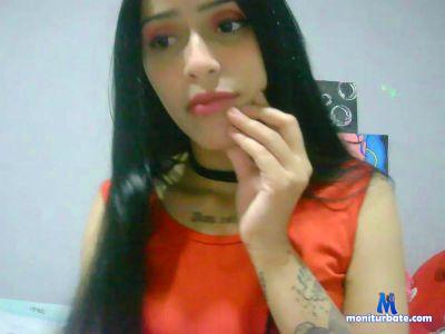 Waffle_Rosa cam4 bisexual performer from Republic of Colombia  
