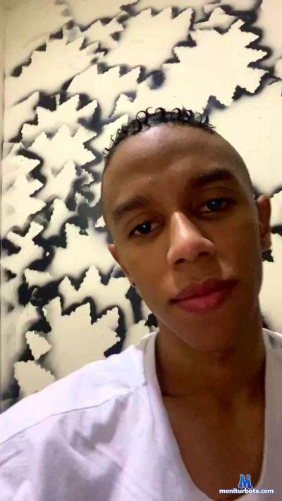 xxedwxx cam4 bisexual performer from Federative Republic of Brazil  