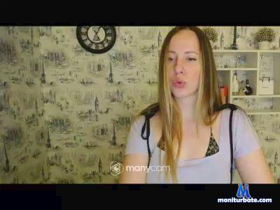 Bionda_Sexyy cam4 bicurious performer from French Republic c4exclusives livetouch rollthedice 
