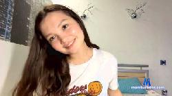 BeaulahPooni cam4 live cam performer profile