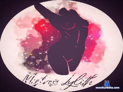 MistressFetish cam4 bisexual performer from Republic of Italy  