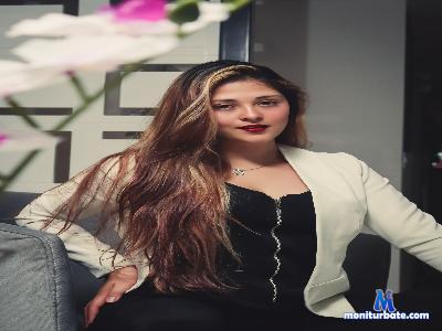 Lisbeth_Moore cam4 bisexual performer from Republic of Colombia masturbation armpits spanking striptease deepthroat milk squirt 