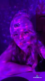 PurpleLexi cam4 livecam show performer room profile