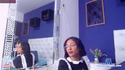 HaylieBirl cam4 bisexual performer from Republic of Colombia schoolgirl striptease feet deepthroat masturbation pee anal 