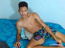 tayler_365 cam4 live cam performer profile