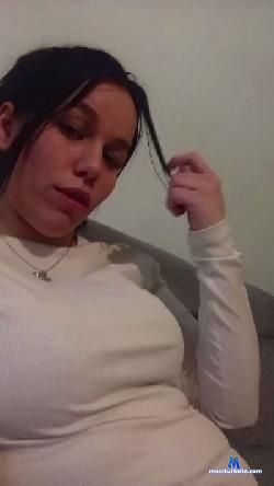Lola_land cam4 live cam performer profile