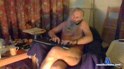 GQS_UK cam4 straight performer from United Kingdom of Great Britain & Northern Ireland  