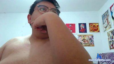 Roly33 cam4 straight performer from Argentine Republic  