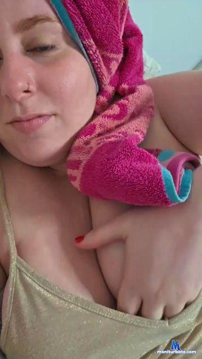 Dolce_luna cam4 straight performer from Federative Republic of Brazil  