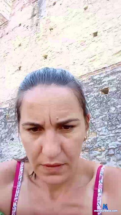lolo8910 cam4 straight performer from Republic of Italy feet blowjob amateur striptease 