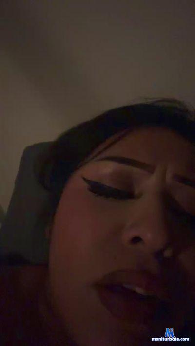 Ohsoglamours cam4 bicurious performer from United States of America  