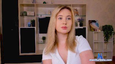VallaNesar cam4 bisexual performer from Canada  