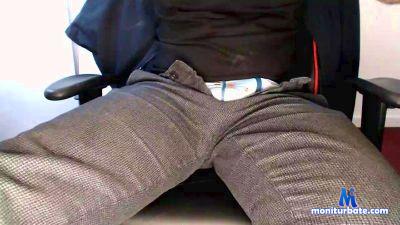 m_daniel_ cam4 bisexual performer from Federal Republic of Germany shower speedo sport gear cumcontrol cum edging 