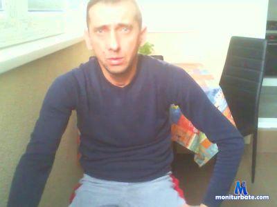 entourage_x cam4 straight performer from Romania entourage_x 