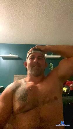 DirtyGuy82 cam4 live cam performer profile