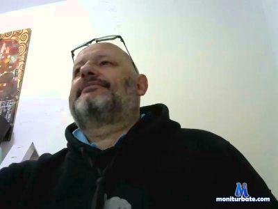 orsofranz cam4 gay performer from Republic of Italy  