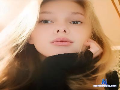 MaureenBurner cam4 straight performer from French Republic  