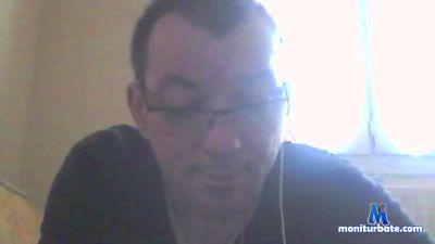 steeves2 cam4 bicurious performer from French Republic livetouch 
