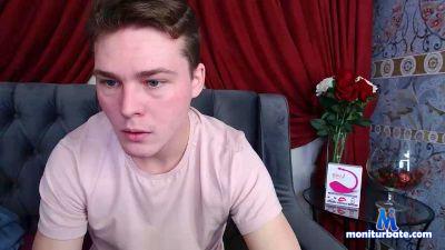al0ha cam4 straight performer from Republic of Italy  