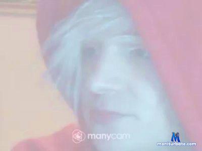 London_Love4u cam4 straight performer from United Kingdom of Great Britain & Northern Ireland  