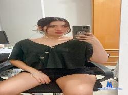 vickyalbornoz5 cam4 live cam performer profile