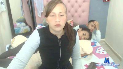 lara_and_paul cam4 bisexual performer from Republic of Colombia  